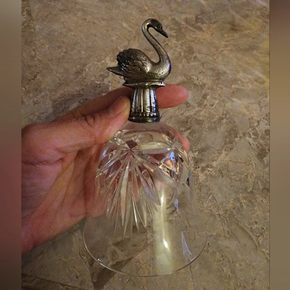 Gorham Lead Crystal Archive Collection‎ Bell - Swan